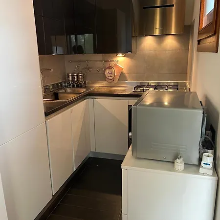 Apartment House - Con Posto Auto E Wi-fi La Maddalena (Cagliari)