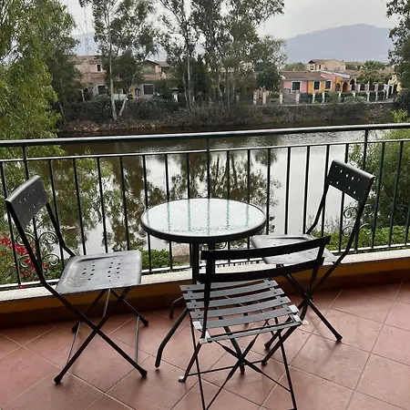 Apartment House - Con Posto Auto E Wi-fi *